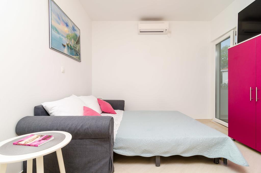 Apartments Eva ดูบรอฟนิก ภายนอก รูปภาพ